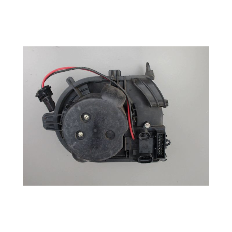 MOTEUR VENTILATEUR CHAUFFAGE RENAULT CLIO