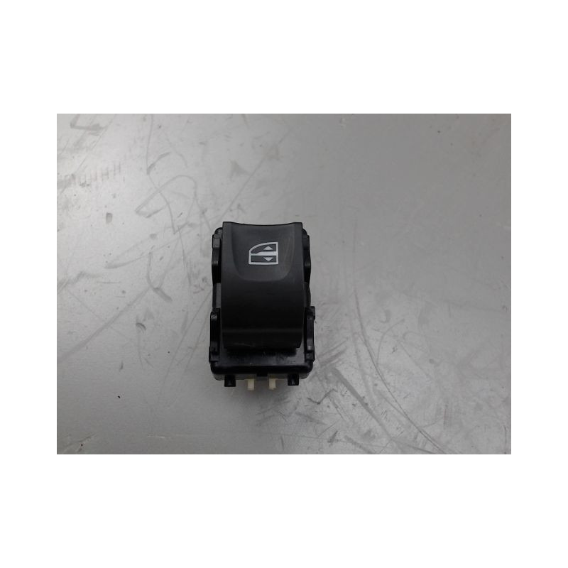 COMMANDE LEVE-GLACE PORTE AVD RENAULT ZOE