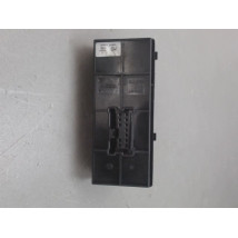 COMMANDE LEVE-GLACE PORTE AVD NISSAN LEAF