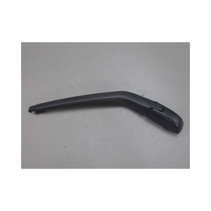 BRAS ESSUIE-GLACE ARRIERE TOYOTA YARIS