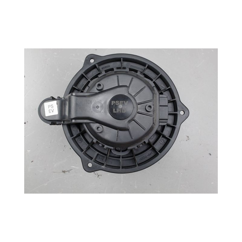 MOTEUR VENTILATEUR CHAUFFAGE KIA SOUL