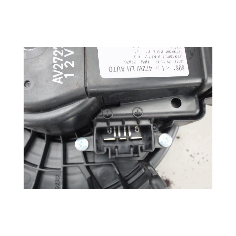 MOTEUR VENTILATEUR CHAUFFAGE TOYOTA AURIS