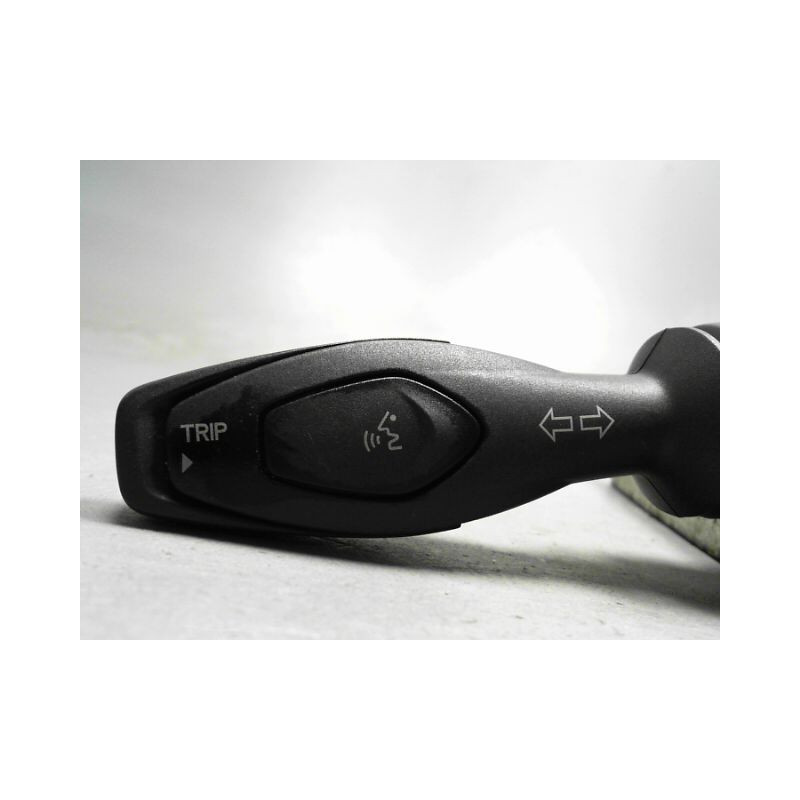 COMMANDE CLIGNOTANT FORD FIESTA