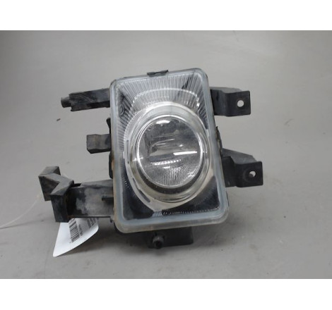 PHARE ANTIBROUILLARD AVD