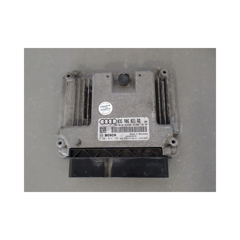 CALCULATEUR MOTEUR AUDI A3