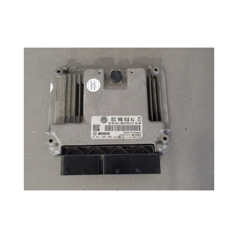 CALCULATEUR MOTEUR VOLKSWAGEN GOLF