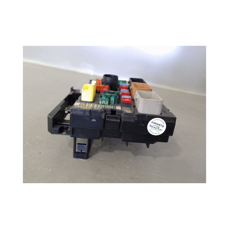 BOITE A FUSIBLES CITROEN C3