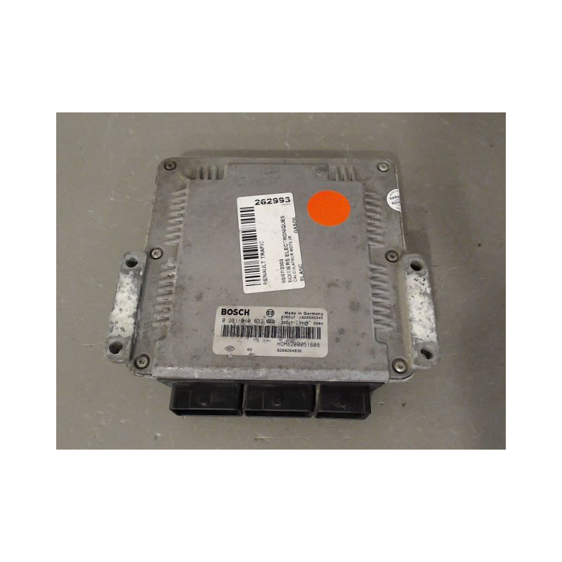 CALCULATEUR MOTEUR RENAULT TRAFIC