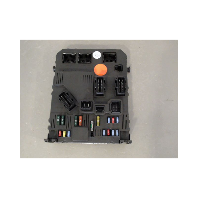 BOITIER GESTION HABITACLE PEUGEOT 206