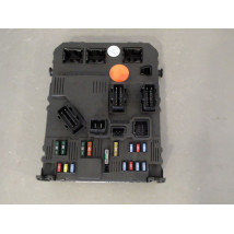 BOITIER GESTION HABITACLE PEUGEOT 206