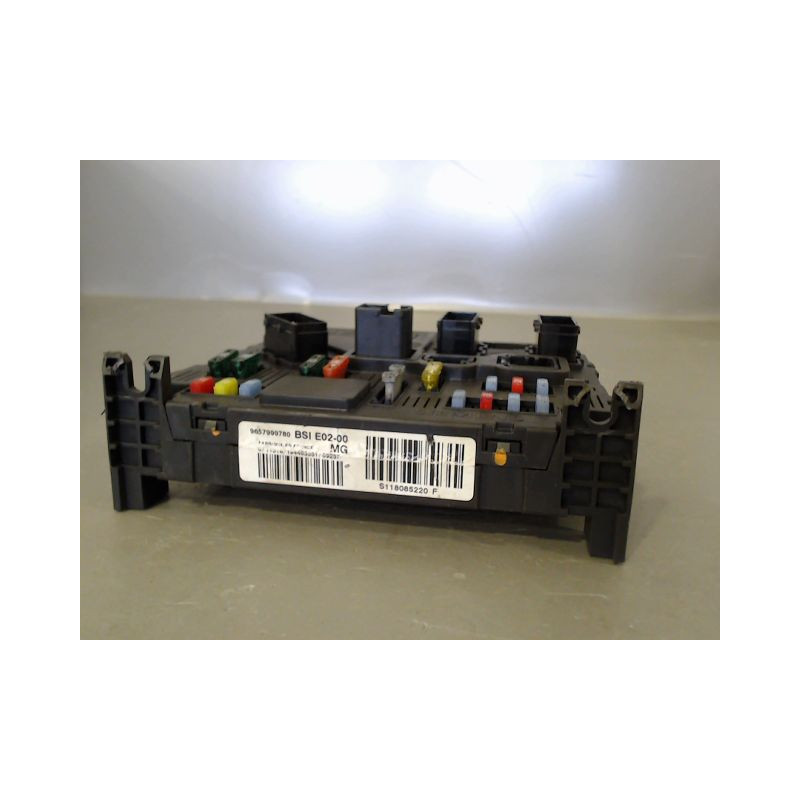 BOITIER GESTION HABITACLE PEUGEOT 206