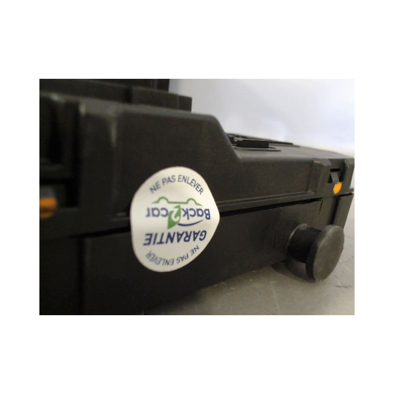 BOITIER GESTION HABITACLE PEUGEOT 206