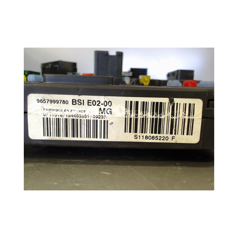 BOITIER GESTION HABITACLE PEUGEOT 206
