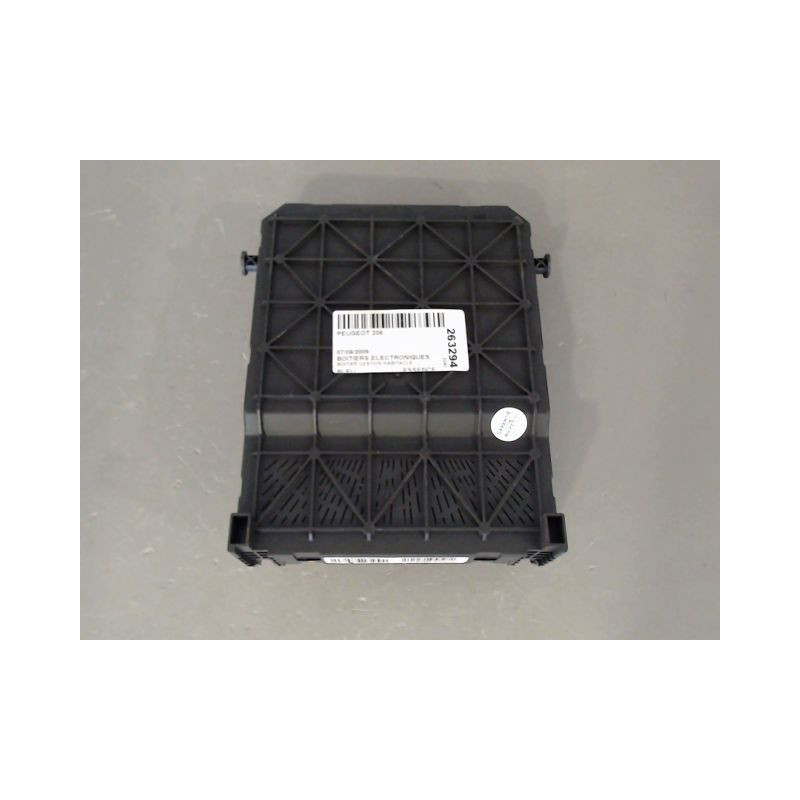 BOITIER GESTION HABITACLE PEUGEOT 206