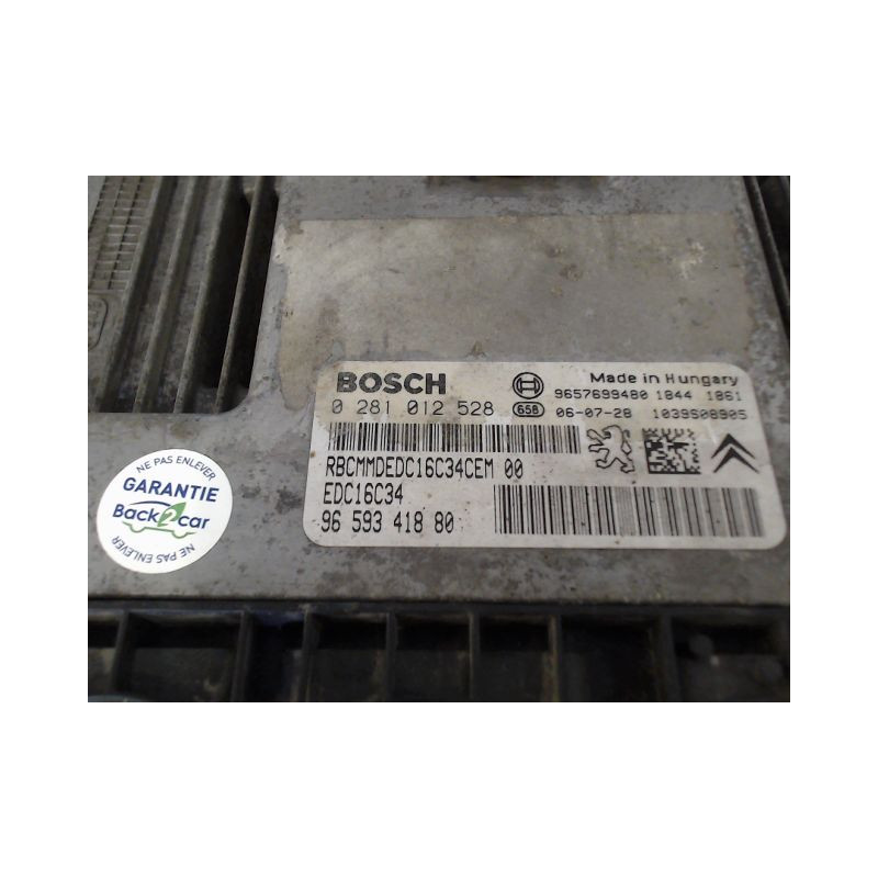 CALCULATEUR MOTEUR PEUGEOT 206