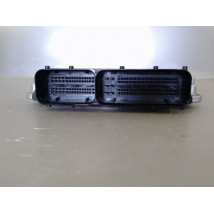 CALCULATEUR MOTEUR AUDI A4