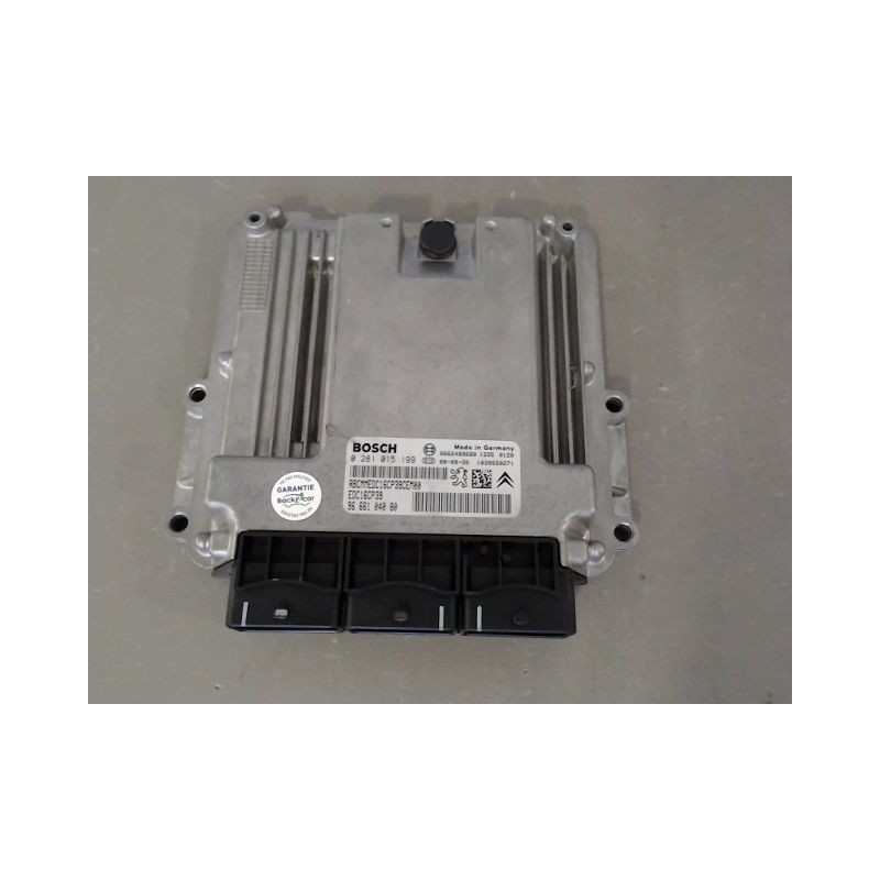 CALCULATEUR MOTEUR PEUGEOT 407