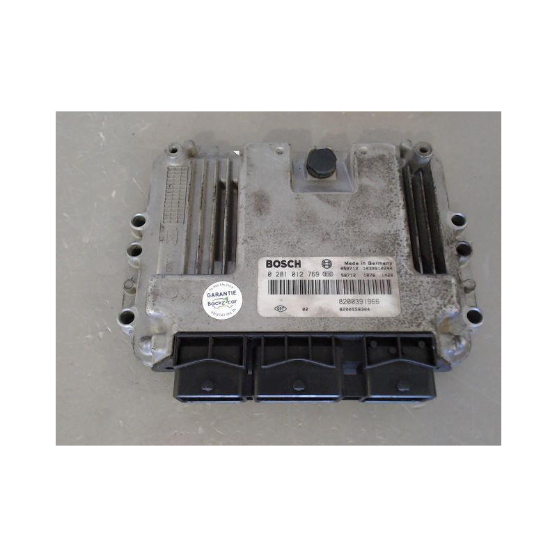 CALCULATEUR MOTEUR RENAULT MEGANE