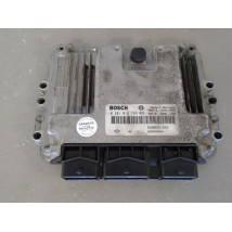 CALCULATEUR MOTEUR RENAULT MEGANE