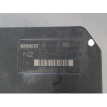 BOITE A FUSIBLES RENAULT MEGANE