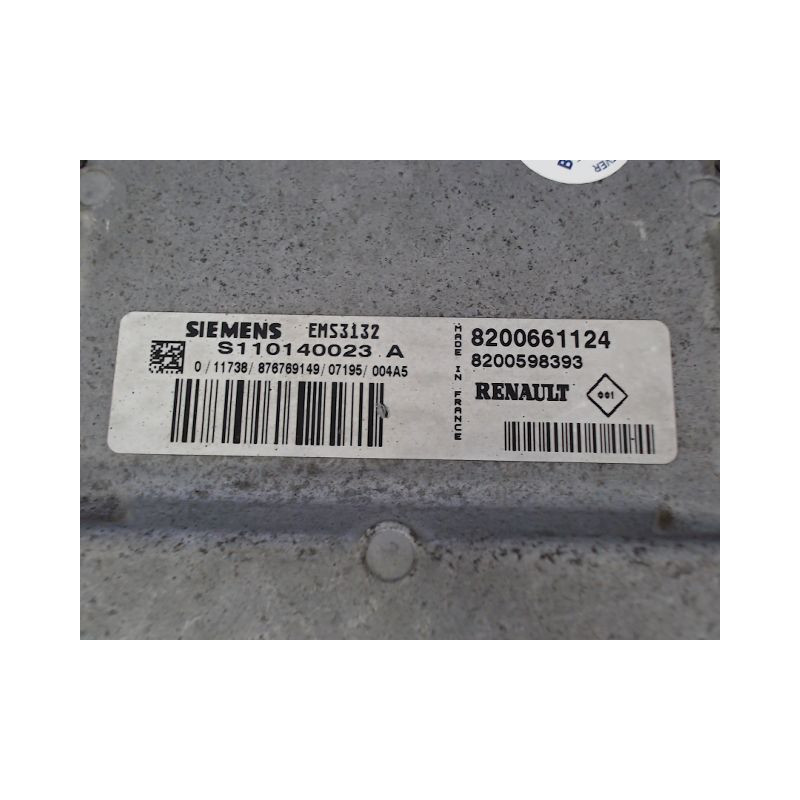 CALCULATEUR MOTEUR DACIA LOGAN