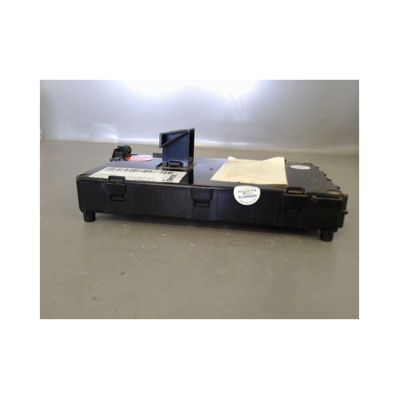 BOITIER GESTION HABITACLE RENAULT CLIO