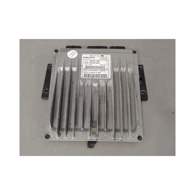 CALCULATEUR MOTEUR RENAULT CLIO
