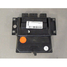 CALCULATEUR MOTEUR RENAULT CLIO
