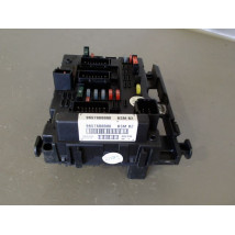 BOITE A FUSIBLES PEUGEOT 206