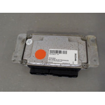 CALCULATEUR MOTEUR PEUGEOT 107