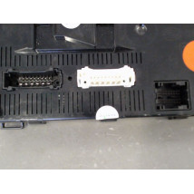 BOITIER GESTION HABITACLE RENAULT CLIO