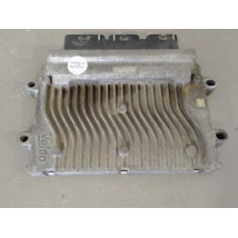 CALCULATEUR MOTEUR PEUGEOT 206
