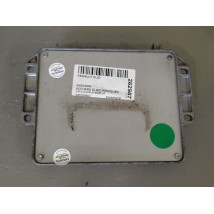 CALCULATEUR MOTEUR RENAULT CLIO