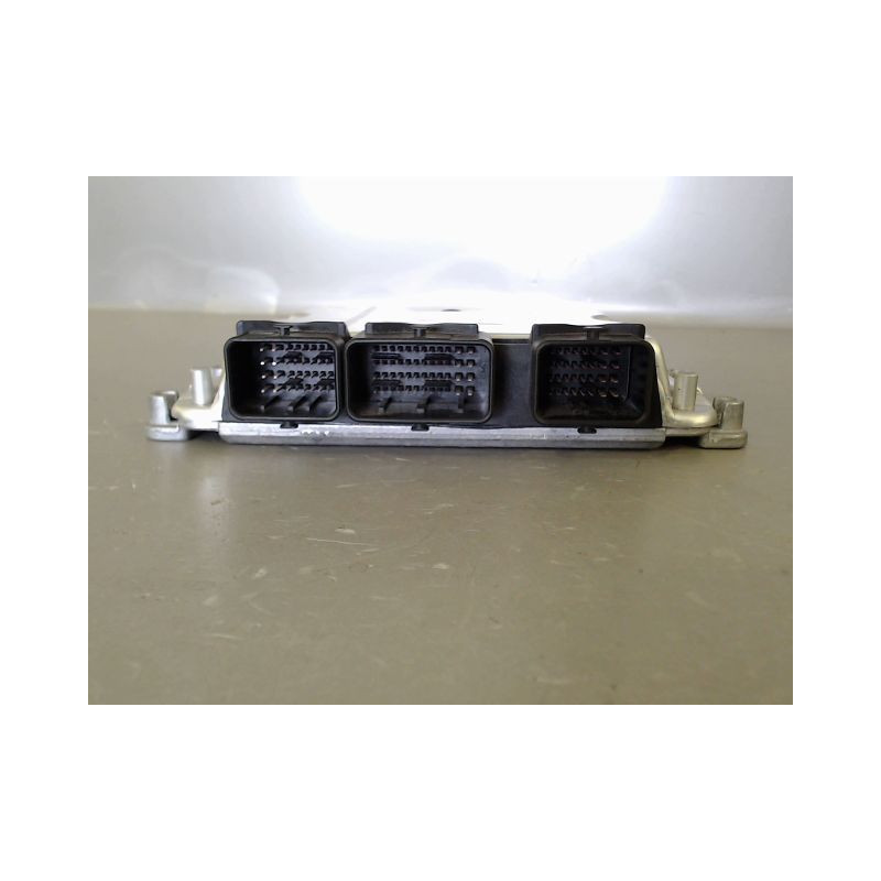CALCULATEUR MOTEUR CITROEN C5