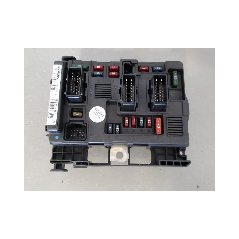 BOITE A FUSIBLES CITROEN C5