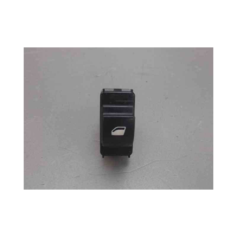 COMMANDE LEVE-GLACE PORTE AVD PEUGEOT 207