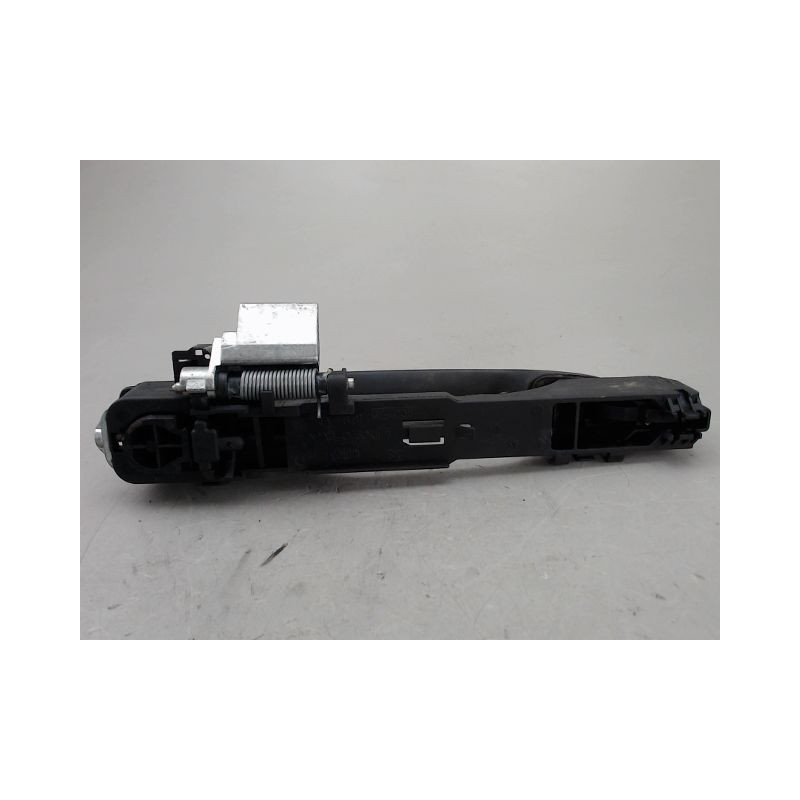 POIGNEE EXTERIEURE PORTE AVANT DROIT FORD KA