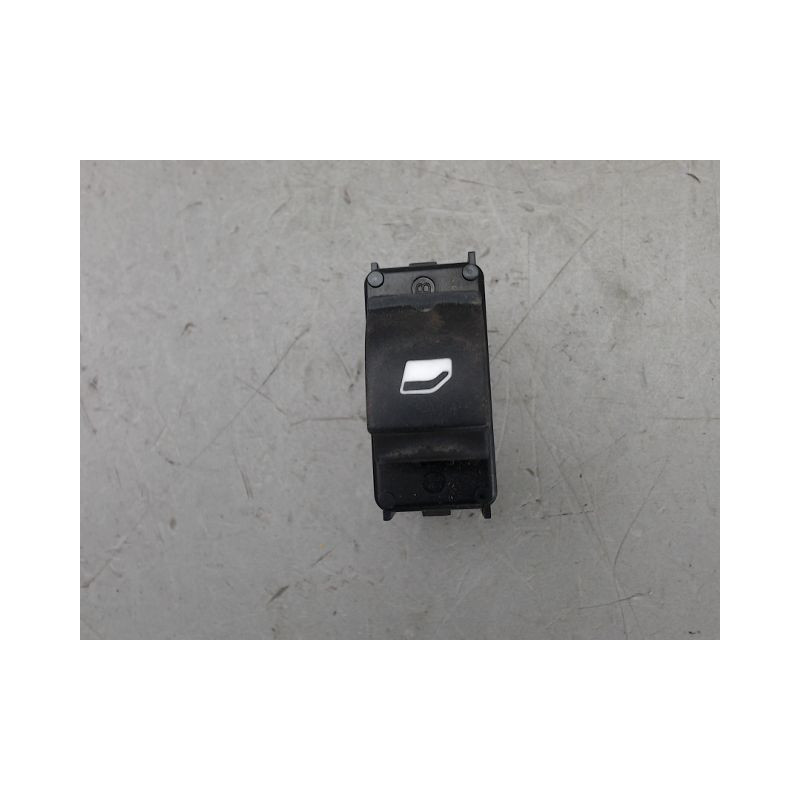 COMMANDE LEVE-GLACE PORTE AVD PEUGEOT 208