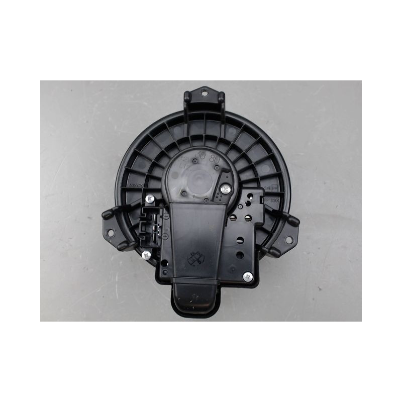 MOTEUR VENTILATEUR CHAUFFAGE TOYOTA U.CRUISER