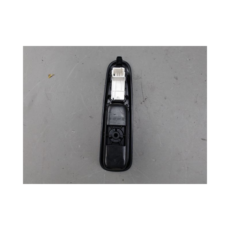 COMMANDE LEVE-GLACE PORTE ARG CITROEN C4