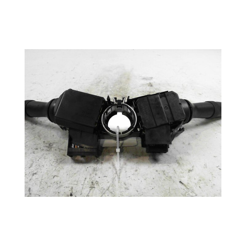 BLOC COMMODOS TOYOTA YARIS II 2010-