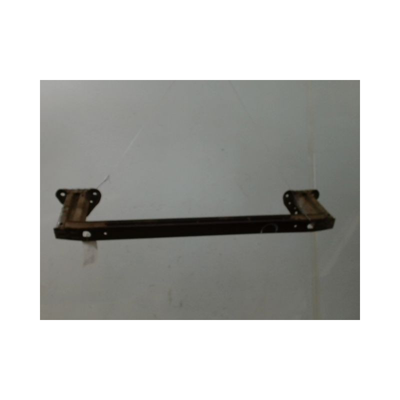 RENFORT PARE-CHOC ARRIERE  TOYOTA U.CRUISER