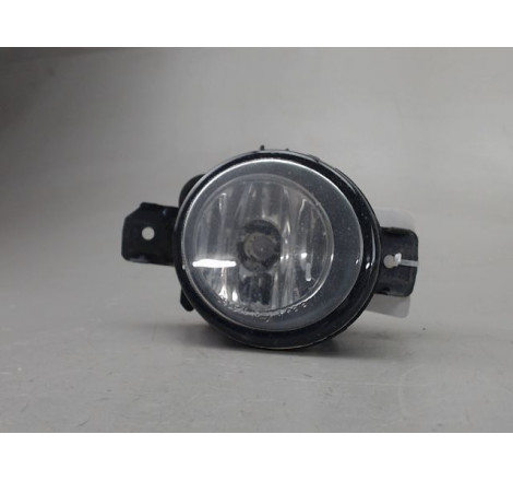 PHARE ANTIBROUILLARD AVG