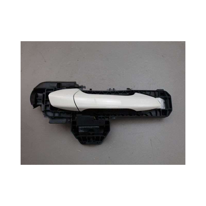 POIGNEE EXTERIEURE PORTE ARRIERE DROIT MERCEDES CLASSE B