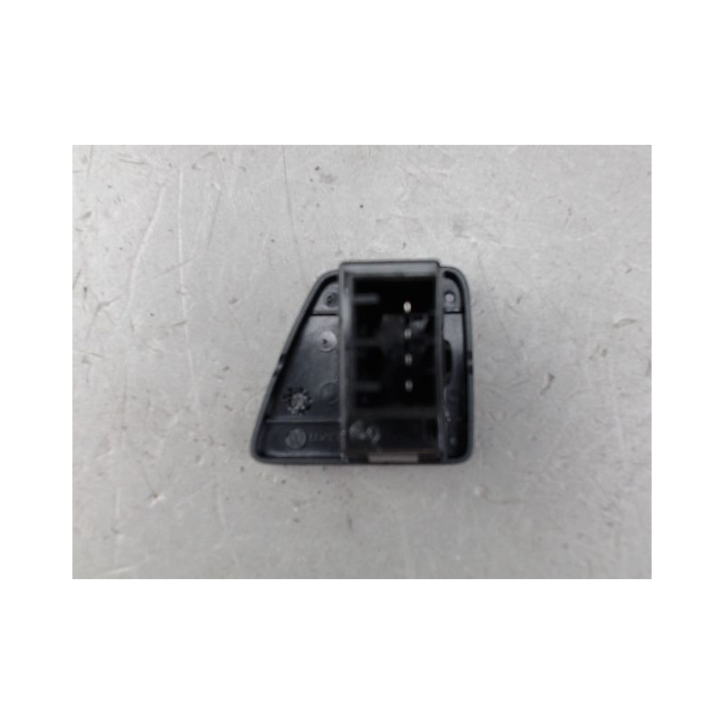 COMMANDE LEVE-GLACE PORTE AVG FIAT 500
