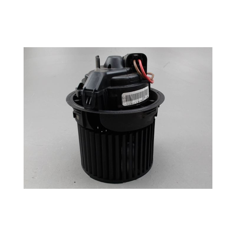 MOTEUR VENTILATEUR CHAUFFAGE DACIA SANDERO