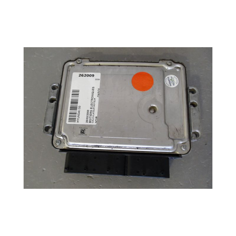CALCULATEUR MOTEUR HYUNDAI I30