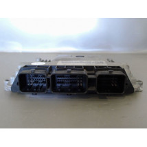 CALCULATEUR MOTEUR RENAULT LAGUNA