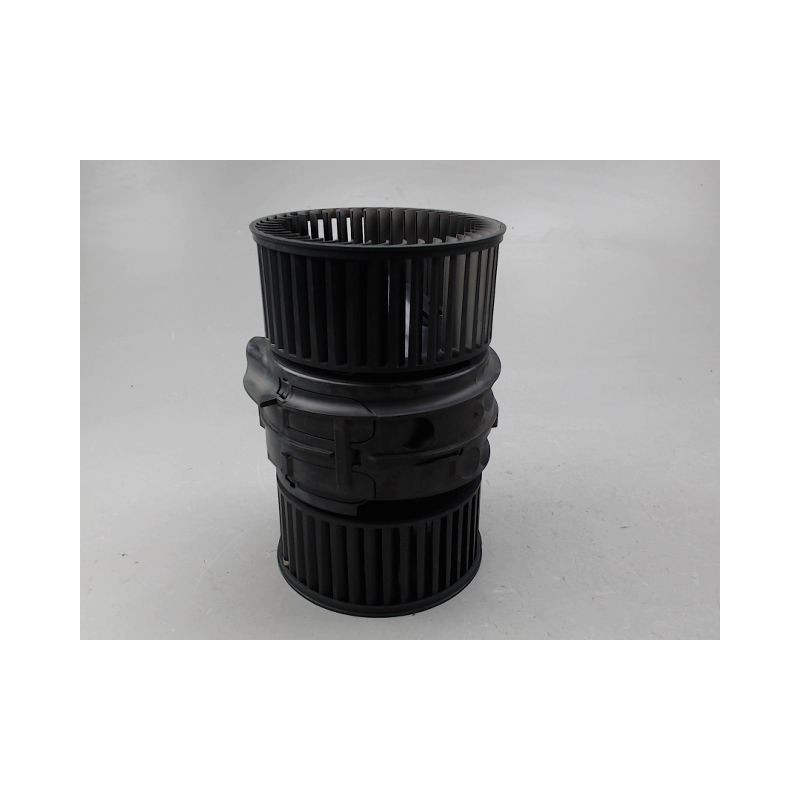 MOTEUR VENTILATEUR CHAUFFAGE RENAULT MEGANE