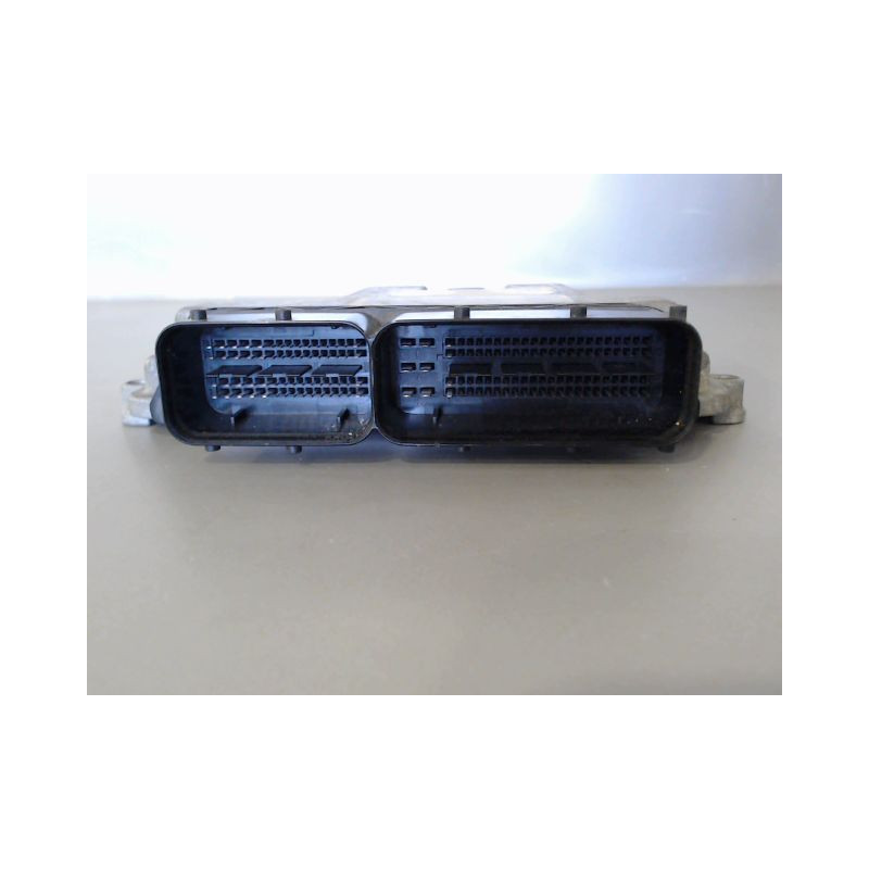 CALCULATEUR MOTEUR ALFA ROMEO 147